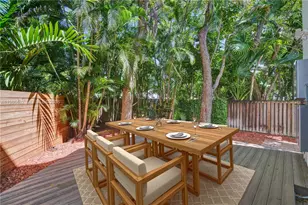 3126 Center St, Coconut Grove, FL 33133 - Photo 15