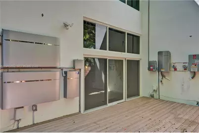 3126 Center St #8, Coconut Grove, FL 33133 - Photo 17