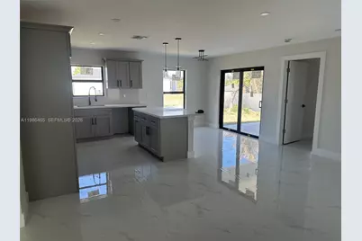 712 Euston Avenue S, Lehigh Acres, FL 33974 - Photo 5