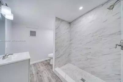 3353 SW 23rd Ter #3355, Miami, FL 33145 - Photo 3