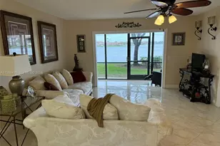 13255 SW 16th Ct, Pembroke Pines, FL 33027 - Photo 5