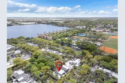 16341 Wood Walk, Miami Lakes, FL 33014 - Photo 25