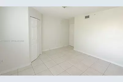 677 SW 111th Ave #204, Pembroke Pines, FL 33025 - Photo 17
