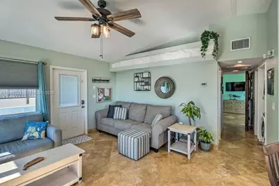 6501 Oceanview Ave, Marathon, FL 33050 - Photo 15