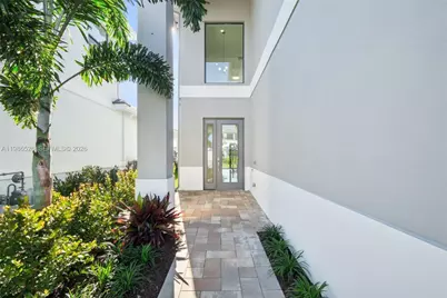 13076 Feathering Way, Palm Beach Gardens, FL 33412 - Photo 9