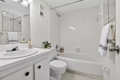 1831 Sabal Palm Dr #306, Davie, FL 33324 - Photo 41