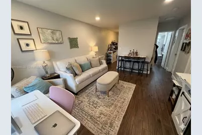 730 NW 4th Ave #3, Fort Lauderdale, FL 33311 - Photo 1