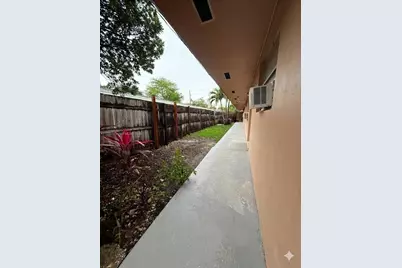 730 NW 4th Ave #3, Fort Lauderdale, FL 33311 - Photo 7