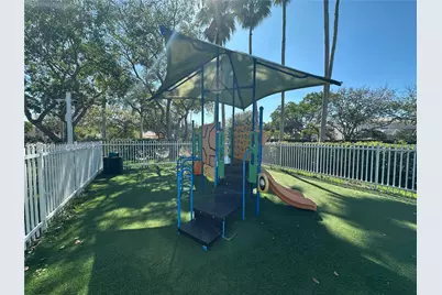 15973 NW 16th Ct, Pembroke Pines, FL 33028 - Photo 39