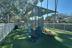 15973 NW 16th Ct, Pembroke Pines, FL 33028 - Photo 39