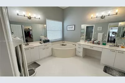 15973 NW 16th Ct, Pembroke Pines, FL 33028 - Photo 15