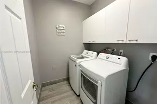 15973 NW 16th Ct, Pembroke Pines, FL 33028 - Photo 11