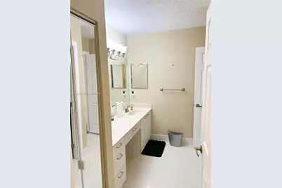 15973 NW 16th Ct, Pembroke Pines, FL 33028 - Photo 23