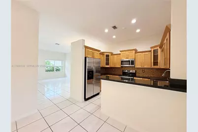 964 Tanglewood Cir, Weston, FL 33327 - Photo 5