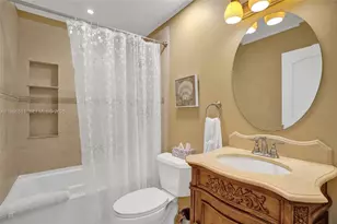 1313 SE 5th Ct, Dania Beach, FL 33004 - Photo 23