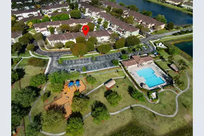 1947 SE 24th Ter, Homestead, FL 33035 - Photo 3