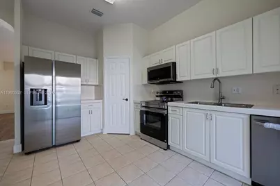 1947 SE 24th Ter, Homestead, FL 33035 - Photo 15