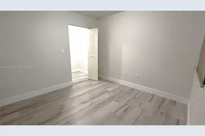 2831 N Oakland Forest Dr #112, Oakland Park, FL 33309 - Photo 17