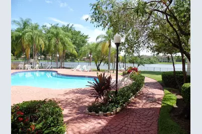 2831 N Oakland Forest Dr #112, Oakland Park, FL 33309 - Photo 23