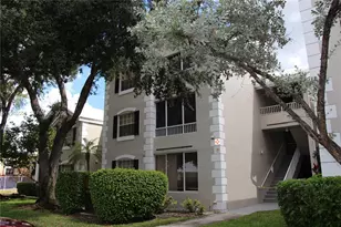 2831 N Oakland Forest Dr, Oakland Park, FL 33309 - Photo 1