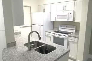 2831 N Oakland Forest Dr, Oakland Park, FL 33309 - Photo 7