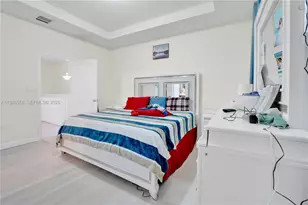 101 NE 37th Pl, Homestead, FL 33033 - Photo 11