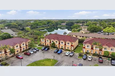5918 Woodlands Blvd, Tamarac, FL 33319 - Photo 31