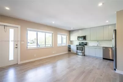 2400 NE 26th St #7, Fort Lauderdale, FL 33305 - Photo 3