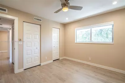 2400 NE 26th St #7, Fort Lauderdale, FL 33305 - Photo 13