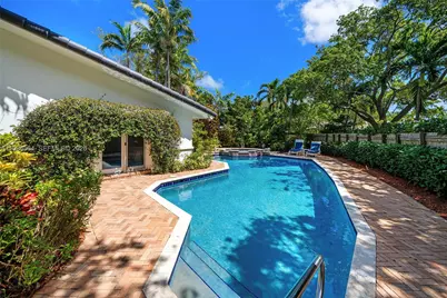 269 Cranwood Dr, Key Biscayne, FL 33149 - Photo 7