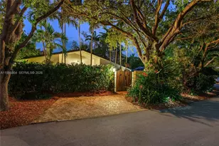 269 Cranwood Dr, Key Biscayne, FL 33149 - Photo 21