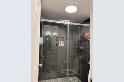 6425 W 27th Ct #102-6, Hialeah, FL 33016 - Photo 7