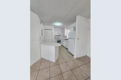 6195 NW 186th St #309, Hialeah, FL 33015 - Photo 5