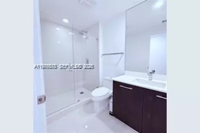 55 SW 9th St #3903, Miami, FL 33130 - Photo 15