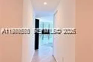 55 SW 9th St, Miami, FL 33130 - Photo 19