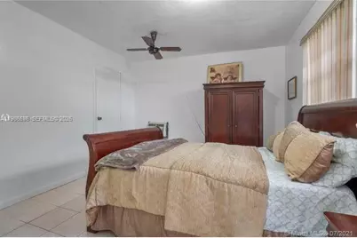 52 E 50th Pl, Hialeah, FL 33013 - Photo 13