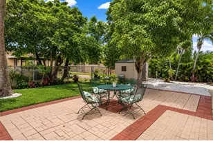 52 E 50th Pl, Hialeah, FL 33013 - Photo 3