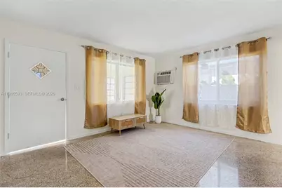 616 NW 3rd Ct, Hallandale Beach, FL 33009 - Photo 7