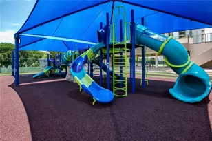 1800 NE 114th St, Miami, FL 33181 - Photo 27