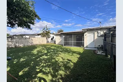 1951 SW 67th Ter, North Lauderdale, FL 33068 - Photo 11