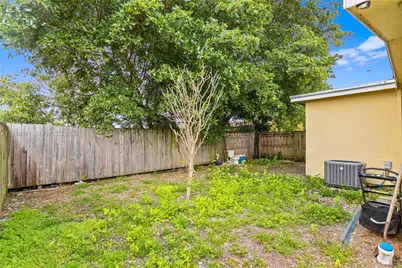 17120 NW 17th Ct, Miami Gardens, FL 33056 - Photo 11