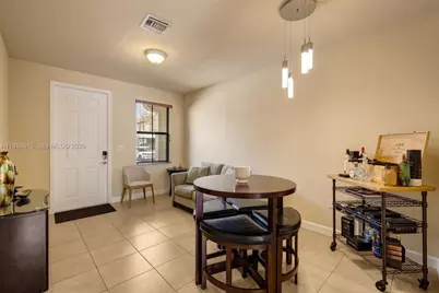 4233 SW 164th Ct, Miami, FL 33185 - Photo 3