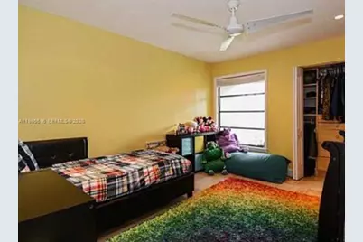 2991 Lakewood Ln #329, Hollywood, FL 33021 - Photo 11