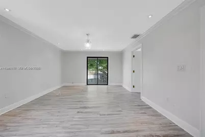 9005 SW 56th St #0, Miami, FL 33165 - Photo 3