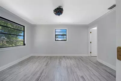 9005 SW 56th St #0, Miami, FL 33165 - Photo 5