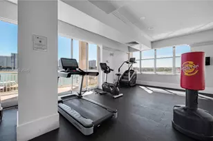 18041 Biscayne Blvd, Aventura, FL 33160 - Photo 43