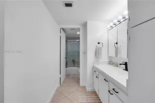 18041 Biscayne Blvd, Aventura, FL 33160 - Photo 23