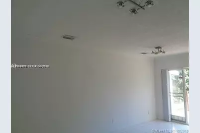 1925 Thomas St #1925, Hollywood, FL 33020 - Photo 9