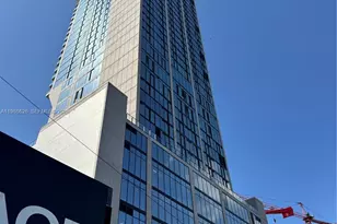 20 NE 11th St, Miami, FL 33132 - Photo 1