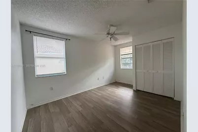 12619 NW 11th Pl, Sunrise, FL 33323 - Photo 15